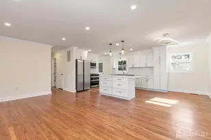 64 Ellison Rd, Franklin Township, NJ 08873 - Photo 4