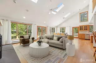 924 Hughes Dr, Hamilton Township, NJ 08690 - Photo 2