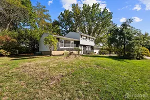 7 Hamlin Rd, East Brunswick Township, NJ 08816 - Photo 2