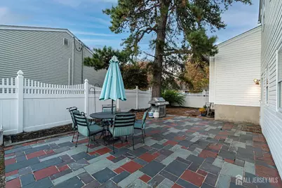 7 Rosewood Drive, Milltown, NJ 08850 - Photo 26