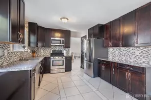 42 Nostrand Rd, Hillsborough Township, NJ 08844 - Photo 22