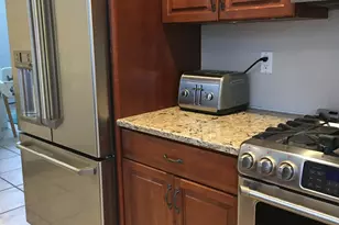 124 Taylor Mills Rd, Manalapan Township, NJ 07726 - Photo 6