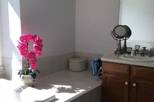 124 Taylor Mills Rd, Manalapan Township, NJ 07726 - Photo 18