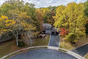 8 Woodmere Rd, North Brunswick Township, NJ 08902 - Photo 20