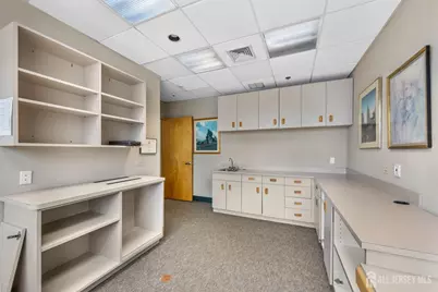 3270 Nj 27 Avenue, South Brunswick Township, NJ 08824 - Photo 8