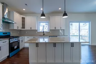 38 Avenue I, Monroe Township, NJ 08831 - Photo 6