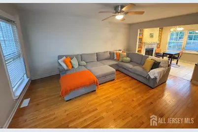 10 Mochen Court, Sayreville, NJ 08872 - Photo 2