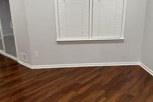 1 Upperbrook Ct, Sayreville, NJ 08859 - Photo 4