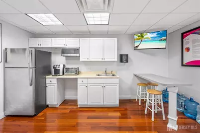 90 Paterson Street, New Brunswick, NJ 08901 - Photo 10