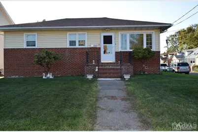 11 Post Boulevard, Carteret, NJ 07008 - Photo 2