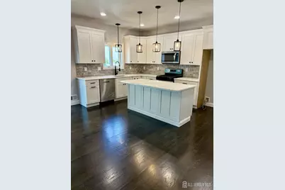 528 Catherine Street, South Amboy, NJ 08879 - Photo 4