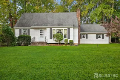 35 Revere Boulevard, Edison, NJ 08820 - Photo 2