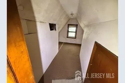 49 Loretta Street, Perth Amboy, NJ 08861 - Photo 22