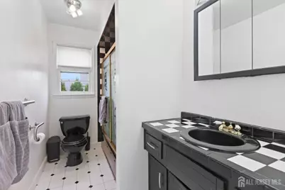 132 Somerset Avenue, South Plainfield, NJ 07080 - Photo 14