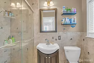 22 Tanbark Dr, Sayreville, NJ 08859 - Photo 16