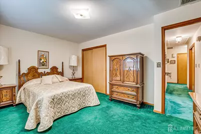 670 Columbus Circle, Perth Amboy, NJ 08861 - Photo 14