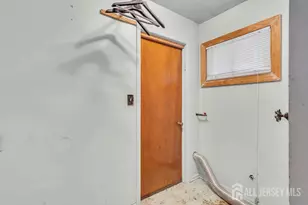 89 Tennyson St, Carteret, NJ 07008 - Photo 8