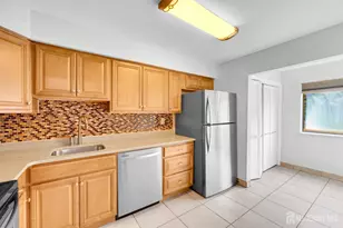 48 Ellen Heath Dr, Old Bridge Township, NJ 07747 - Photo 10