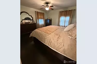 599 Pacific Avenue, Perth Amboy, NJ 08861 - Photo 10
