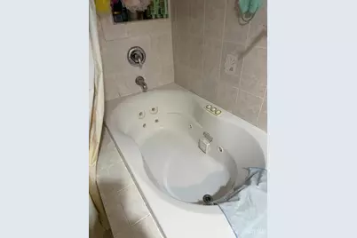 599 Pacific Avenue, Perth Amboy, NJ 08861 - Photo 20