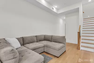 20 Van Nostrand Avenue #1, Jersey City, NJ 07305 - Photo 12