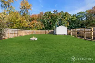 35 Willow St, Middletown, NJ 07758 - Photo 34