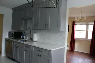 707 Merrywood Dr, Edison, NJ 08817 - Photo 34