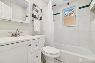 210 Washington Ave, Edison, NJ 08817 - Photo 12