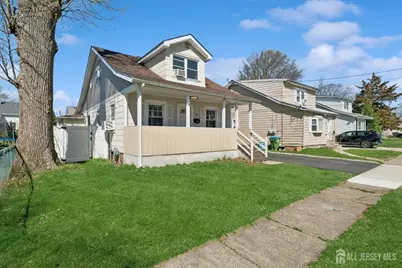 210 Washington Avenue, Edison, NJ 08817 - Photo 2