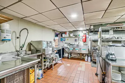 1241 Roosevelt Avenue, Carteret, NJ 07008 - Photo 26