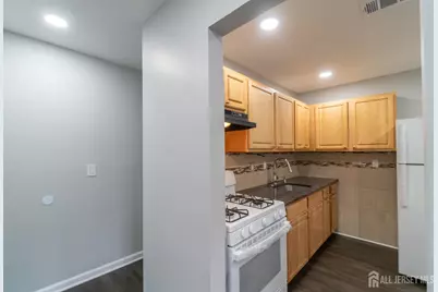 106 College Drive, Edison, NJ 08817 - Photo 10