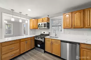 829 S 2nd Street S, Plainfield, NJ 07063 - Photo 1