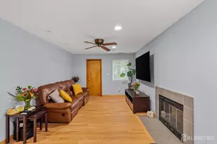 103 Tennyson Dr, Plainsboro Township, NJ 08536 - Photo 14