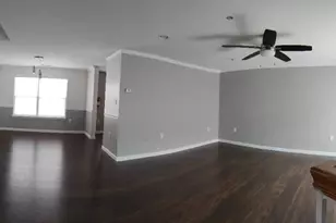 532 Great Beds Ct, Perth Amboy, NJ 08861 - Photo 4