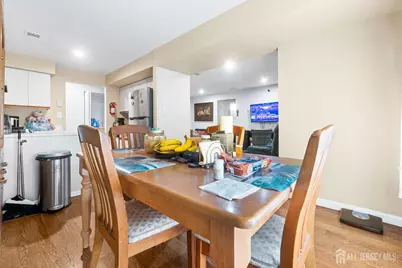 1002 Hidden Village Drive, Perth Amboy, NJ 08861 - Photo 4