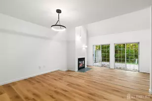 206 Ash Ct, Middlesex, NJ 08852 - Photo 12