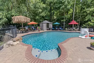 34 Kara Ct, Old Bridge Township, NJ 07747 - Photo 2