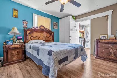 42 Pulaski Avenue, Carteret, NJ 07008 - Photo 14