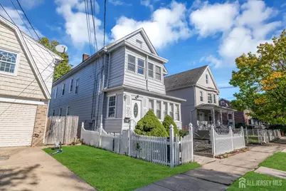 42 Pulaski Avenue, Carteret, NJ 07008 - Photo 2