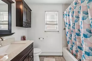 37 York Dr, Edison, NJ 08817 - Photo 12