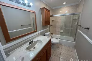 54 Parsler Pl, Fords, NJ 08863 - Photo 10