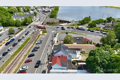 10 W Railroad Avenue W, Jamesburg, NJ 08831 - Photo 22