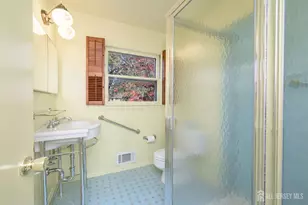 3996 Park Ave, Edison, NJ 08820 - Photo 28