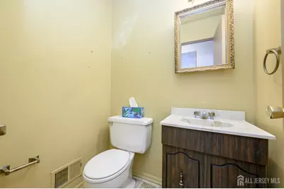 3996 Park Avenue, Edison, NJ 08820 - Photo 16