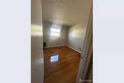 119 Cindy Court, Middlesex, NJ 08846 - Photo 8