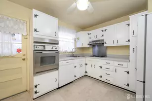 2 Hamlin Rd, East Brunswick Township, NJ 08816 - Photo 20