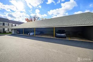 251 Mystic Ln, Monroe Township, NJ 08831 - Photo 24