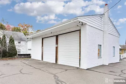 625 Wyckoff Avenue #B, Wyckoff Township, NJ 07481 - Photo 1