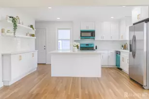 93 Vera St, Piscataway Township, NJ 08854 - Photo 2