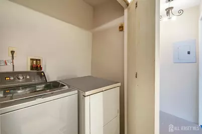 56 Marrow Street, Newark, NJ 07103 - Photo 18